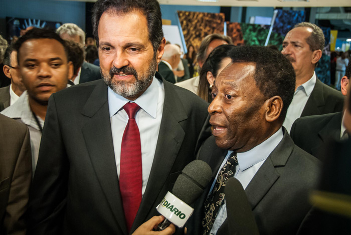 #Lançamento da Exposição: Brasil um país, um mundo. O evento contou com a participação de outros ex-integrantes da seleção brasileira como Clodoaldo e Pelé (que chegou atrasado). Brasília-DF - 17.12.2013
