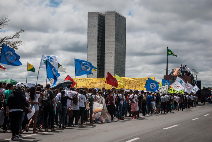 #Manifestação estudantil pelos 10 por cento do PIB para Educação - Brasília/DF - 26.03.2014