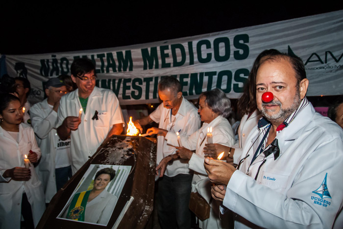 #Manifestação dos Médicos - Brasília/DF - 03.07.2013